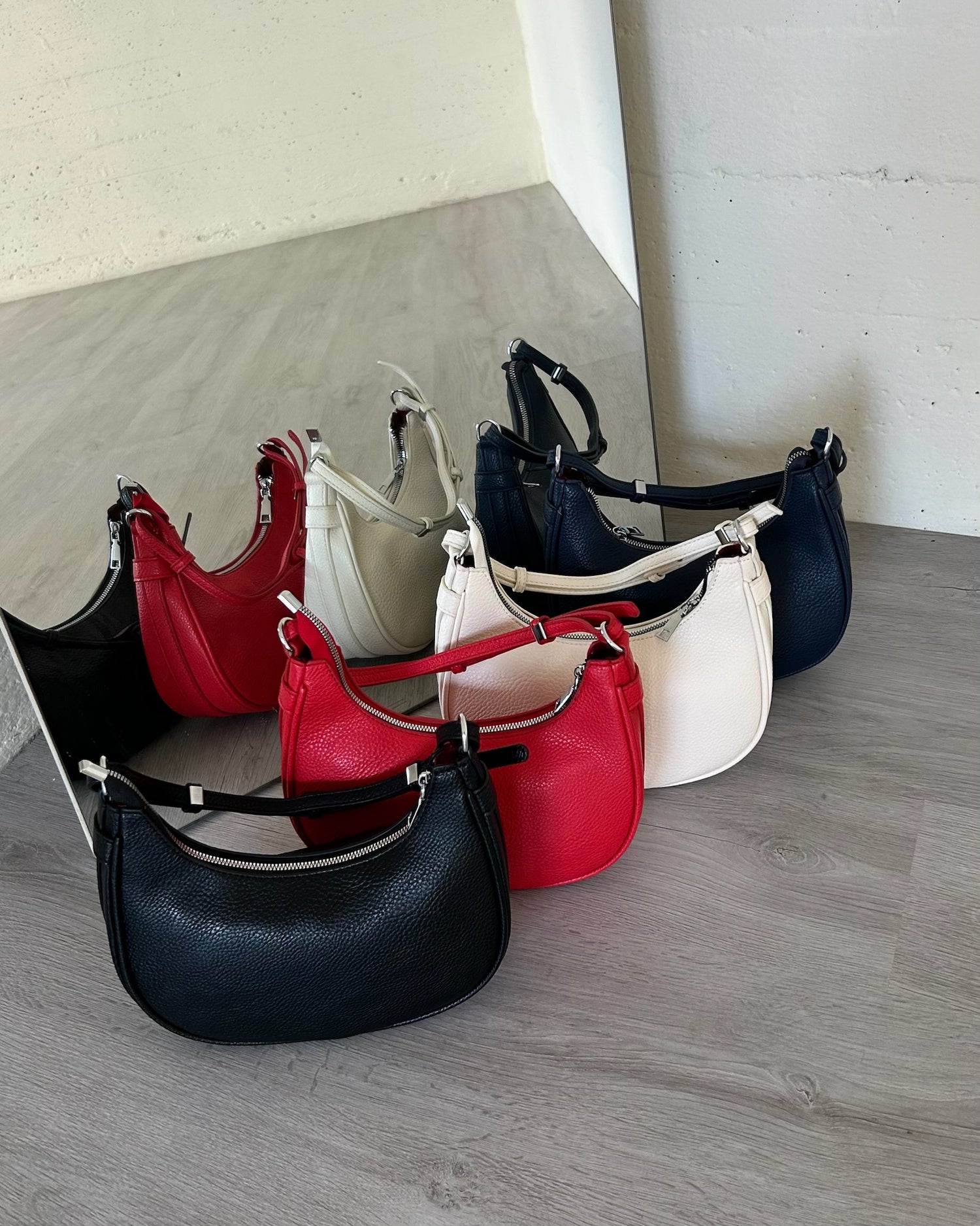 Lunis Bag